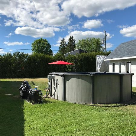 La Maison Du Village, Spa Shawinigan Exterior photo